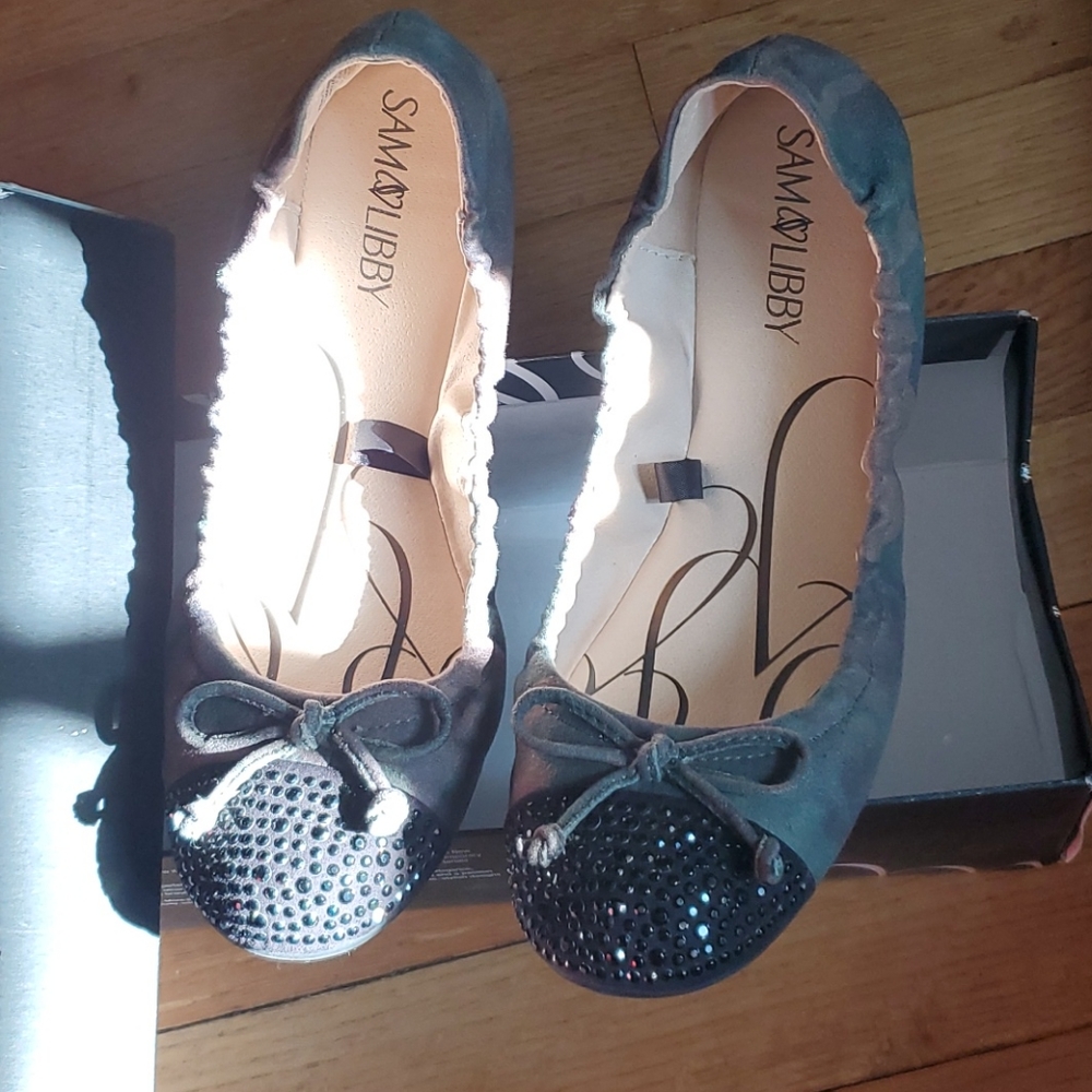 Sam & libby Camo flats
